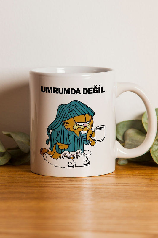 Umrumda Değil Garfield Baskılı Kupa Bardak